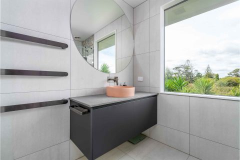 Murdoch Street Bathroom